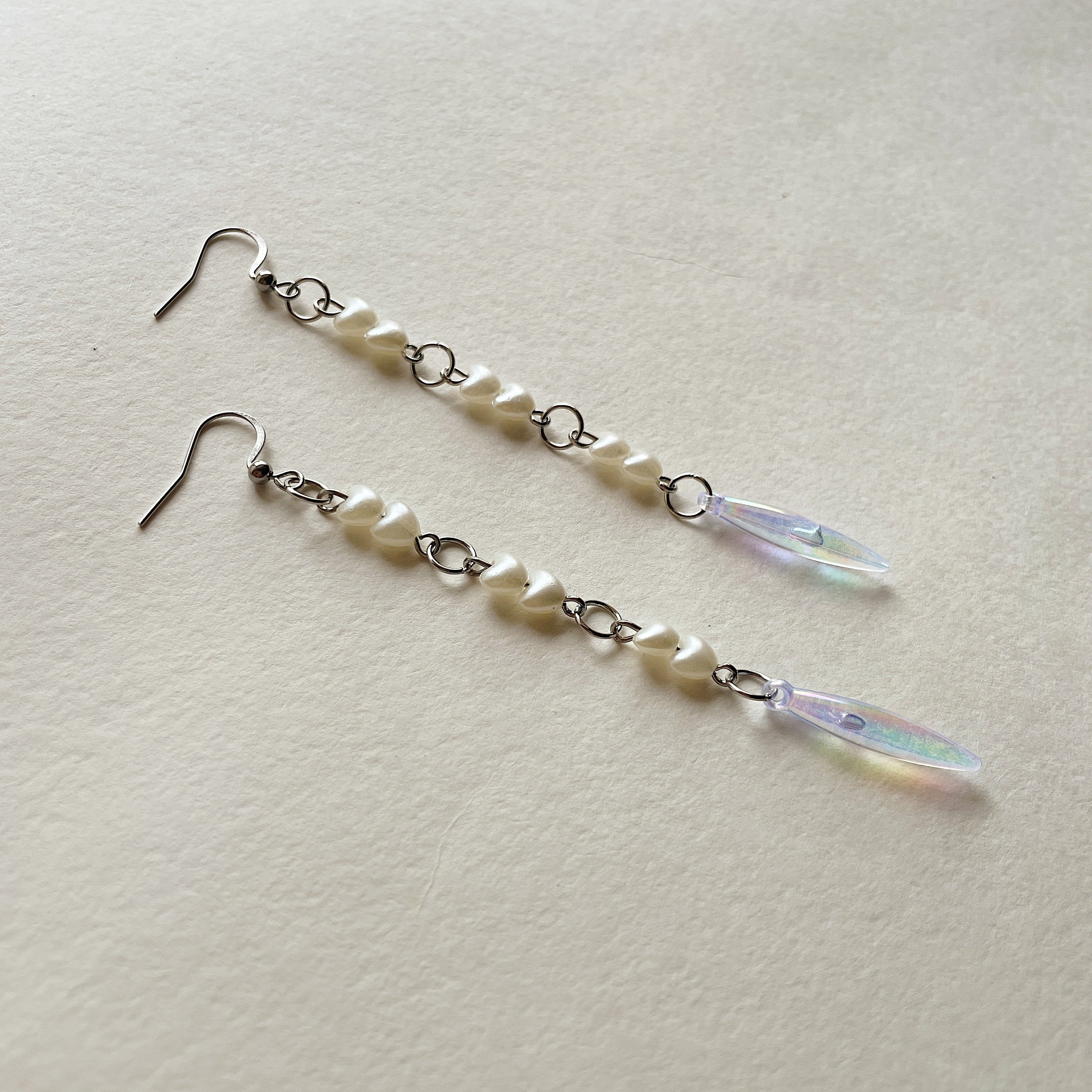 Mini hearts longline earrings ✨