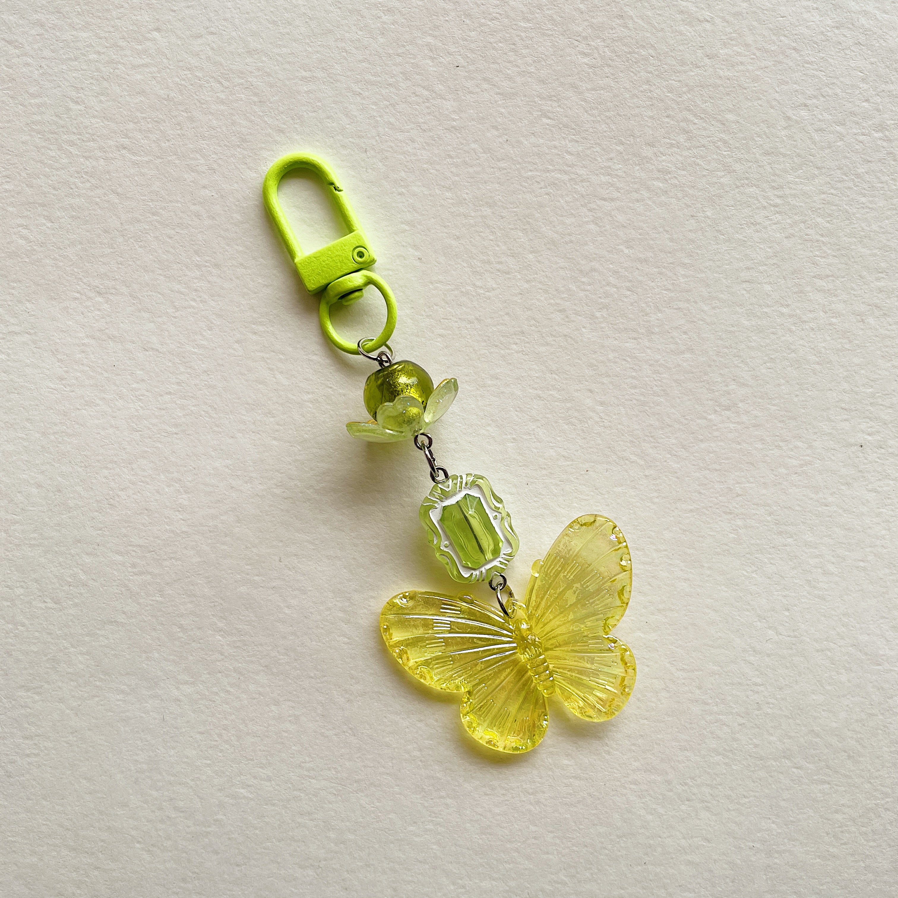 Lime green butterfly keychain ✨