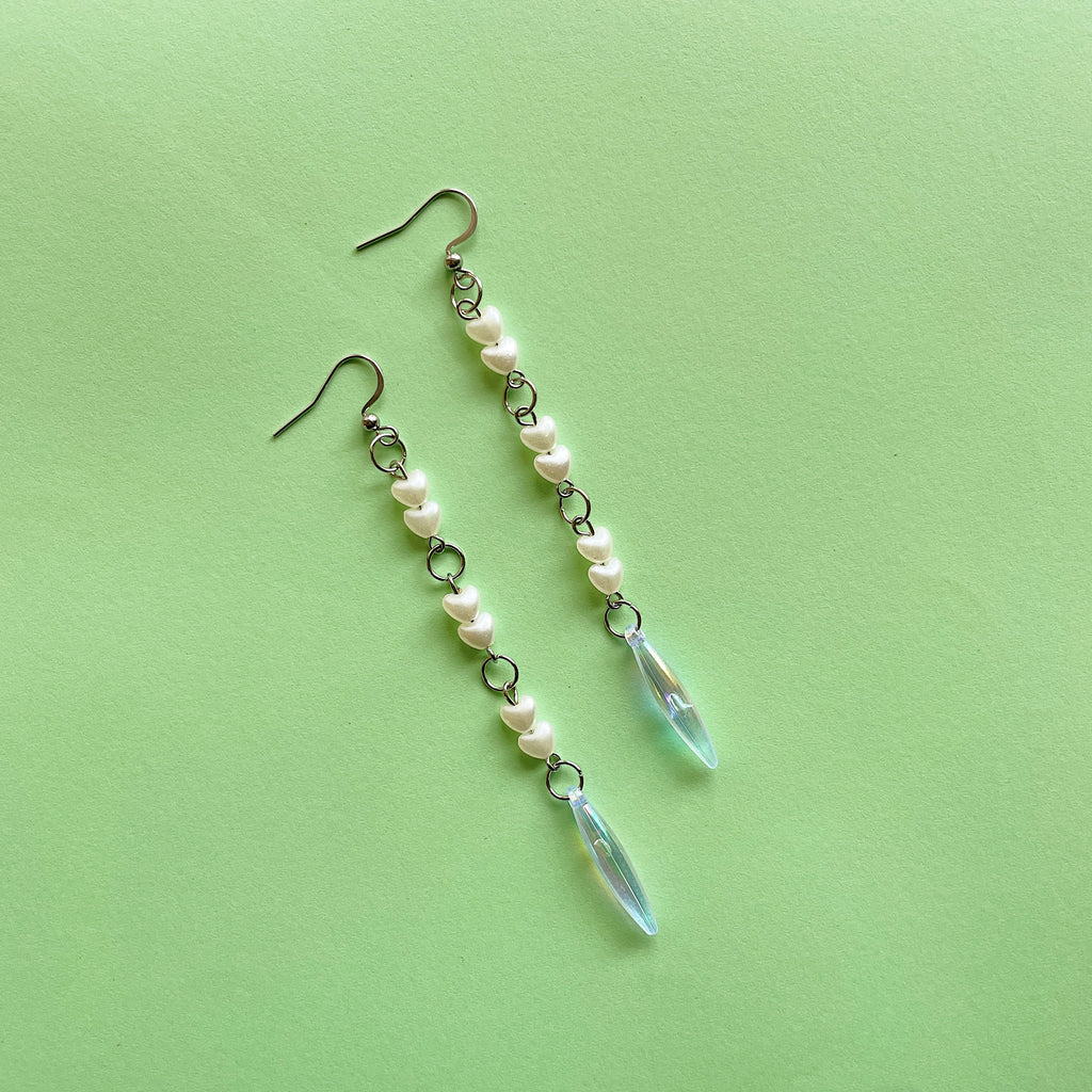 Mini hearts longline earrings ✨