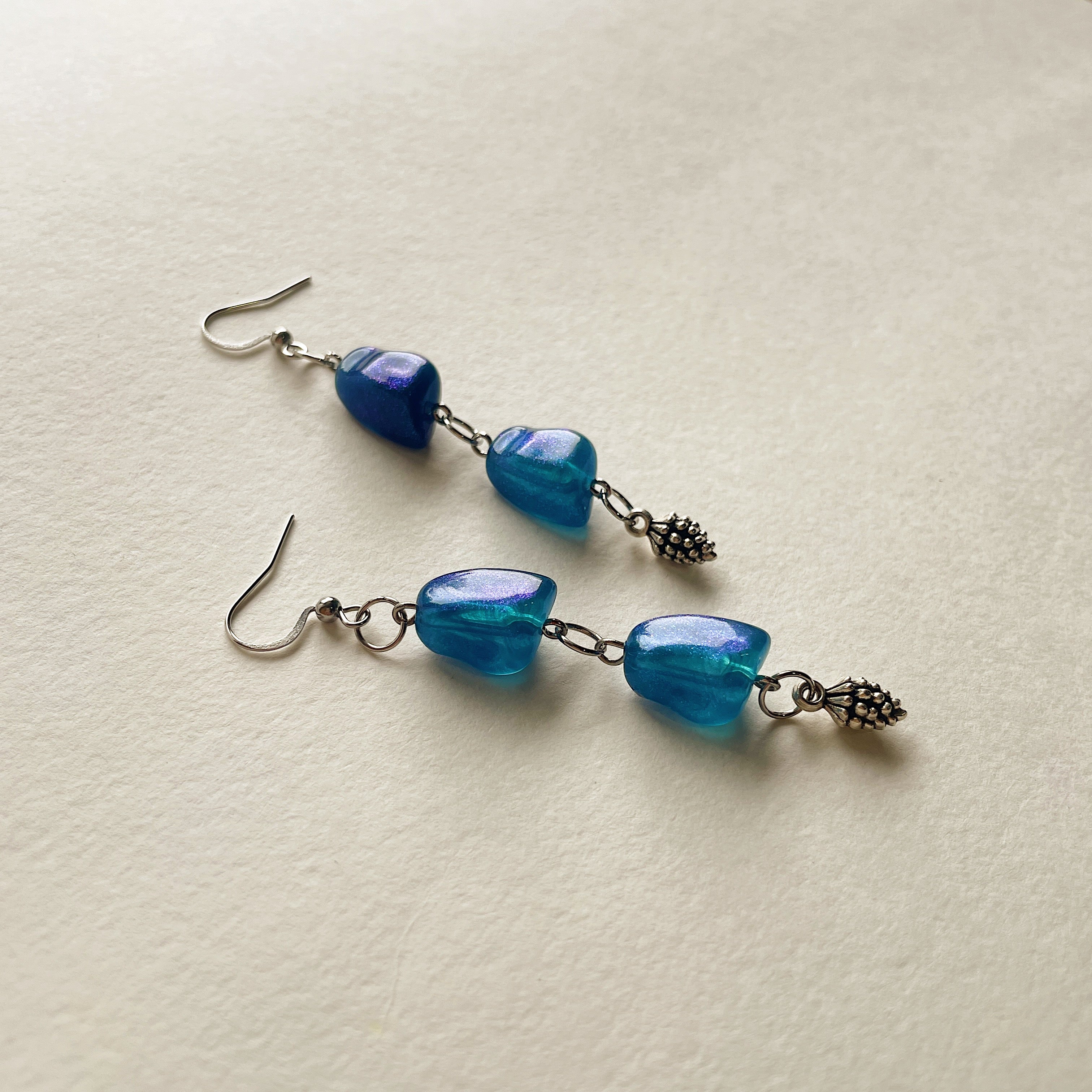 [BACK IN STOCK] Blue pine cone earrings ✨