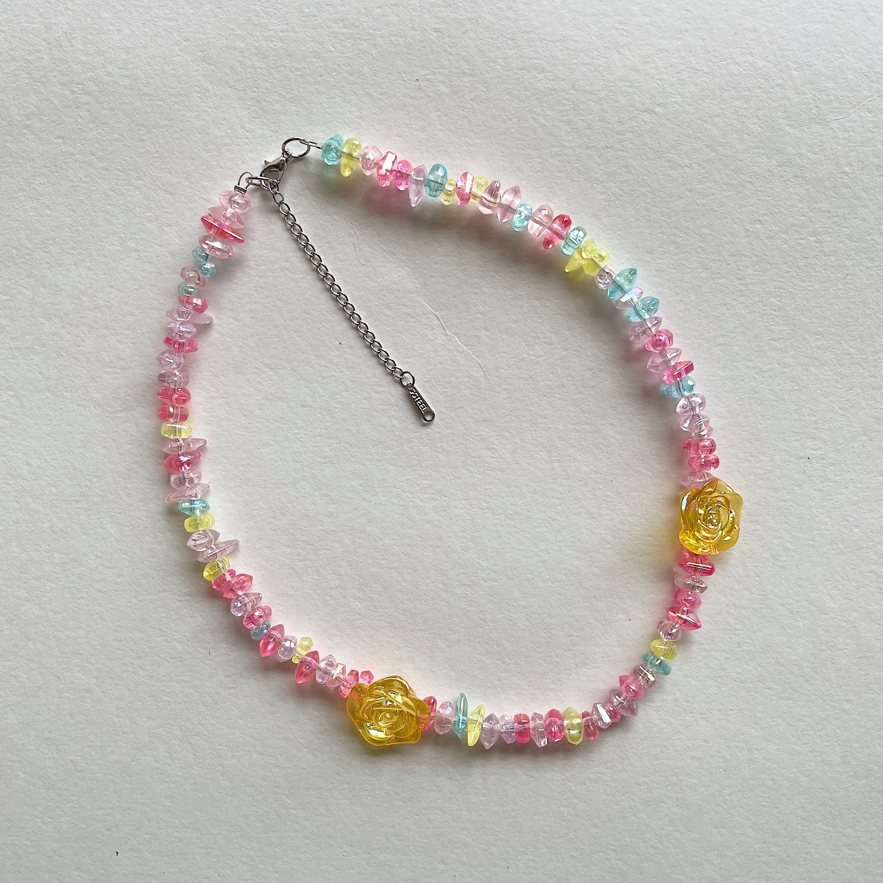 Double rose beaded necklace ✨