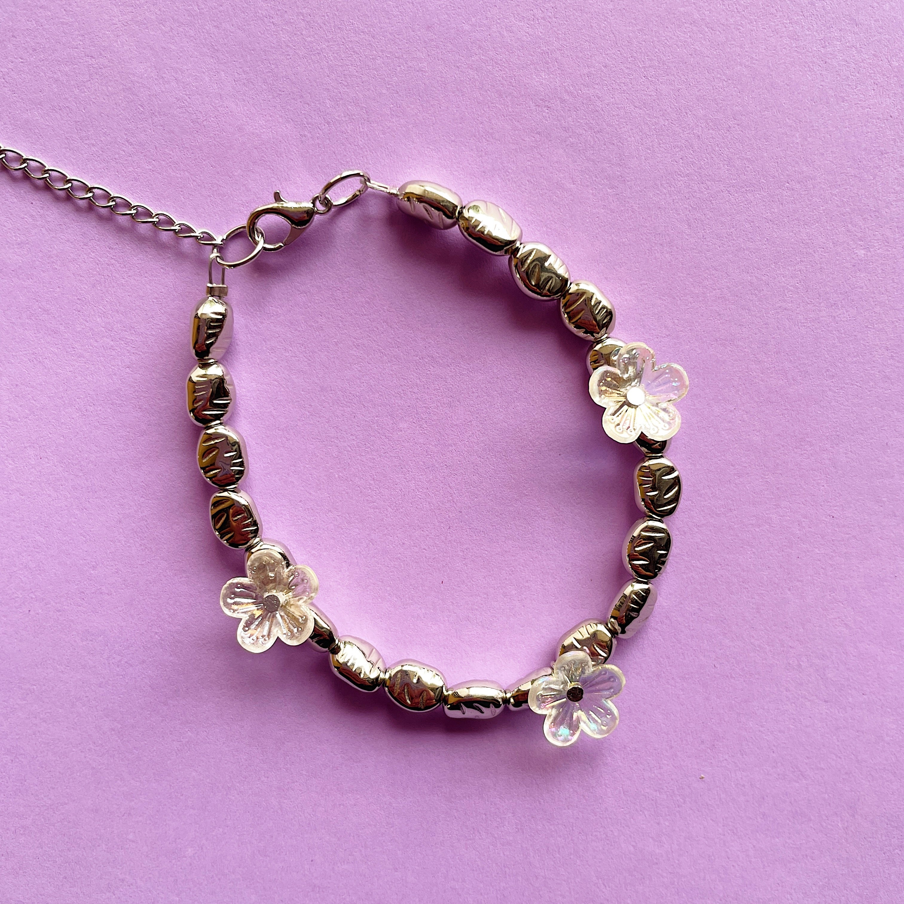 Metallic floral bracelet ✨