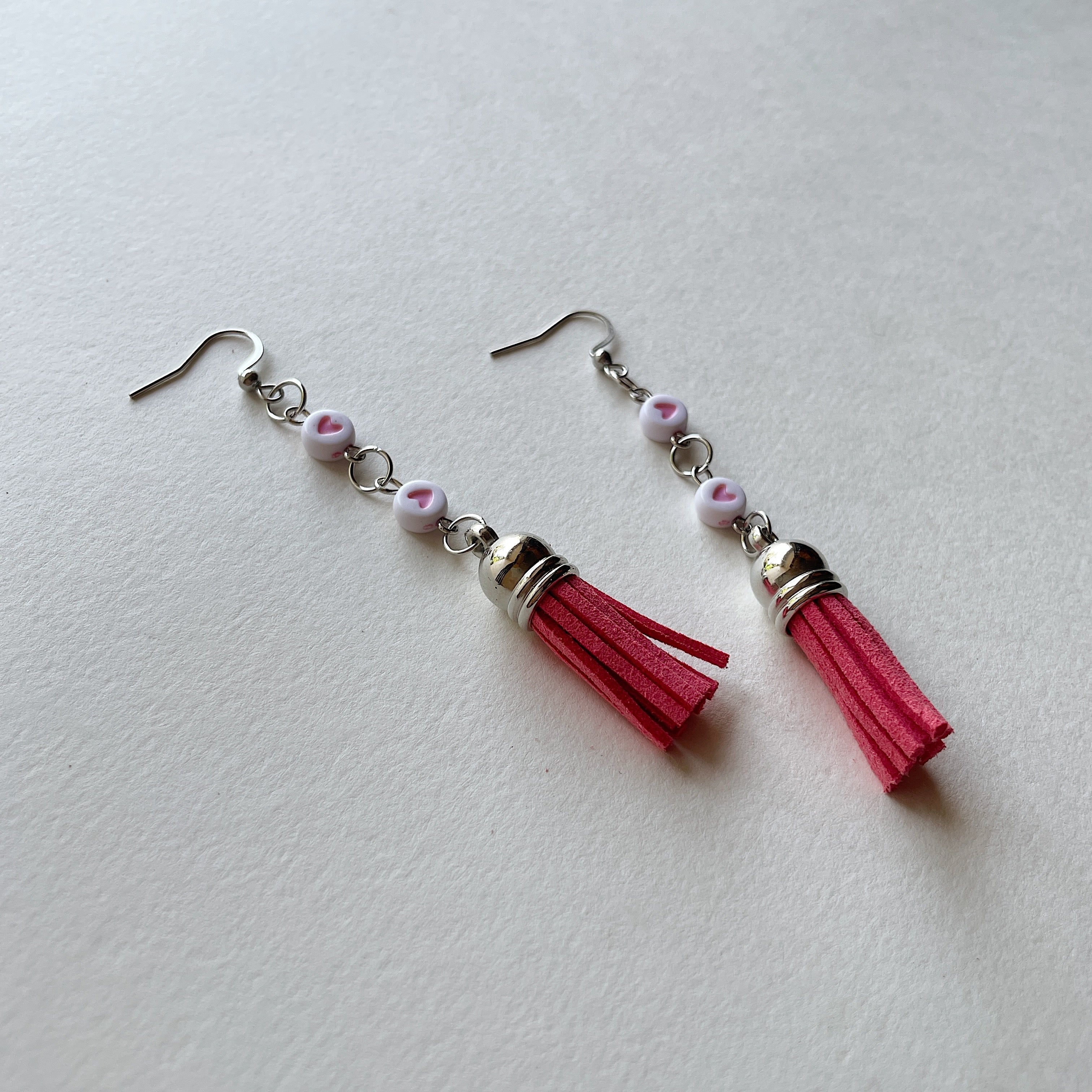 🩷🩷 + pink tassel earrings ✨
