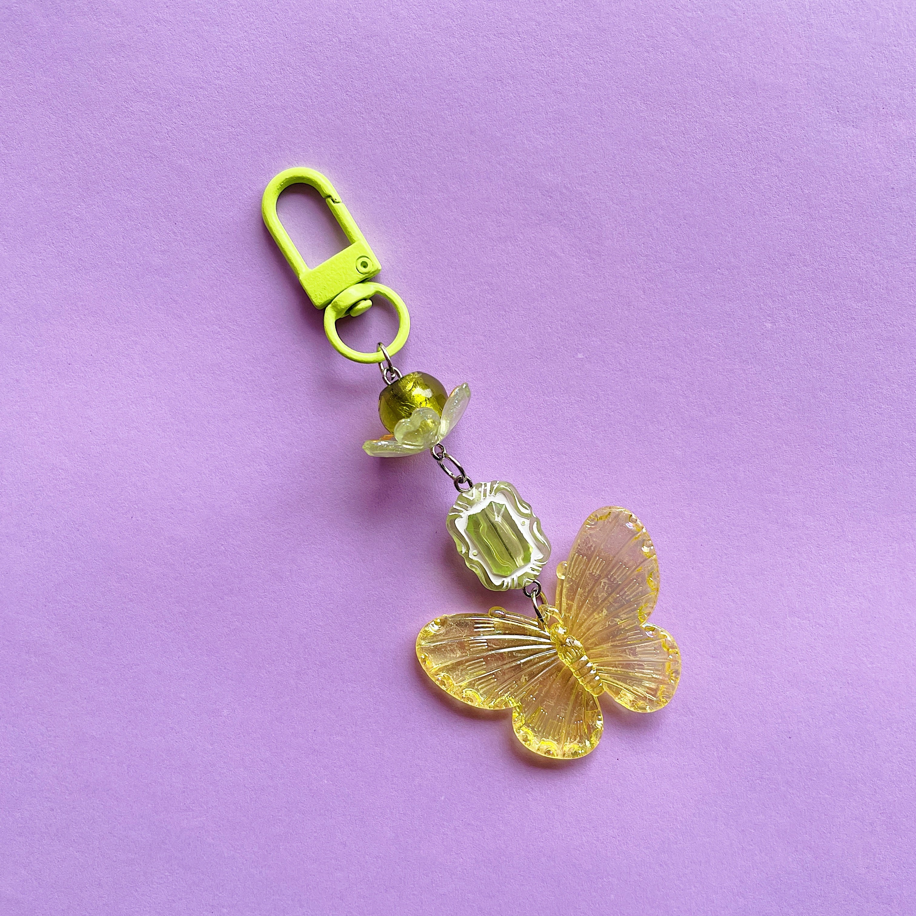 Lime green butterfly keychain ✨