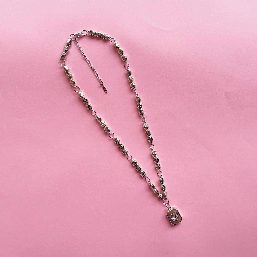 Metallic pink heart pendant necklace ✨