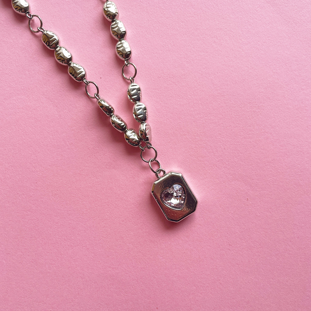 Metallic pink heart pendant necklace ✨