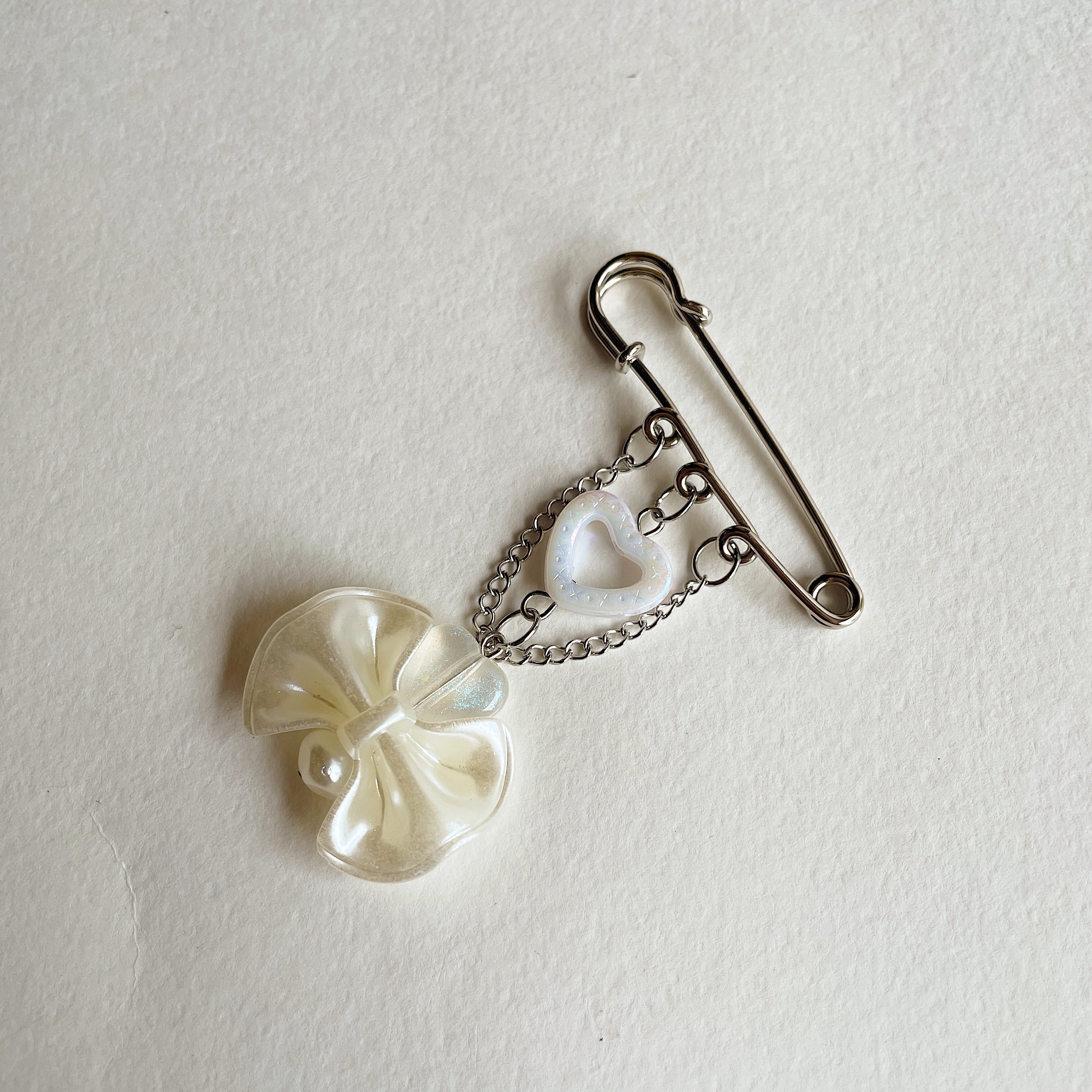 Brooch 04 ✨