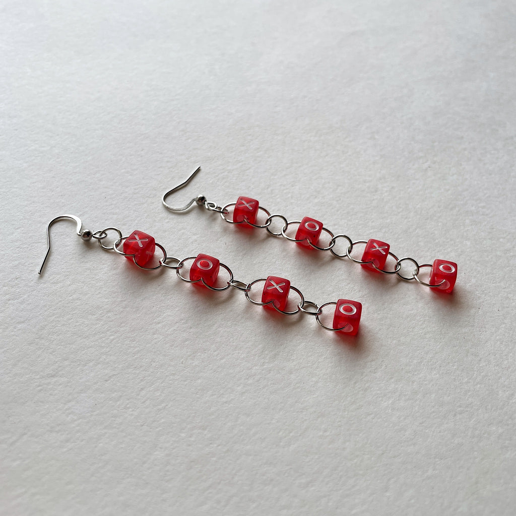 XOXO ❤️ beaded earrings ✨