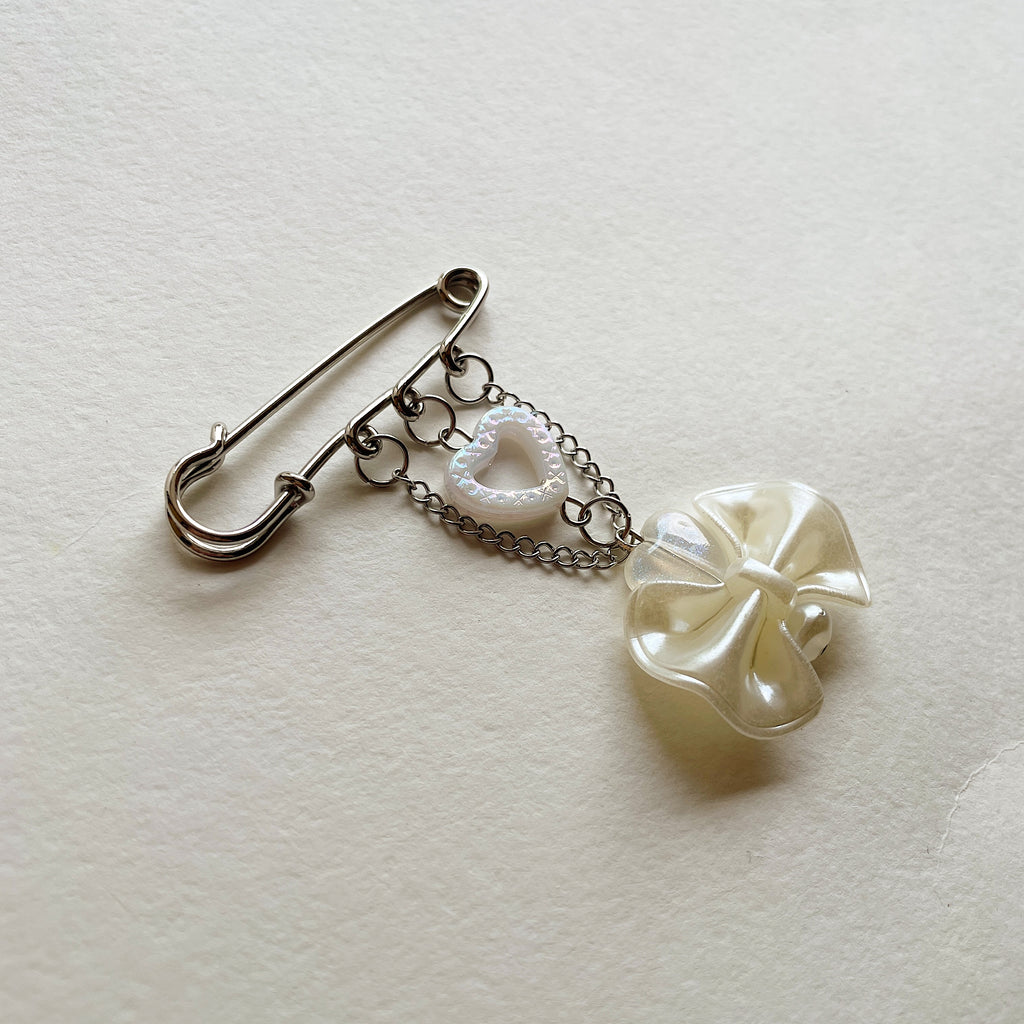 Brooch 04 ✨