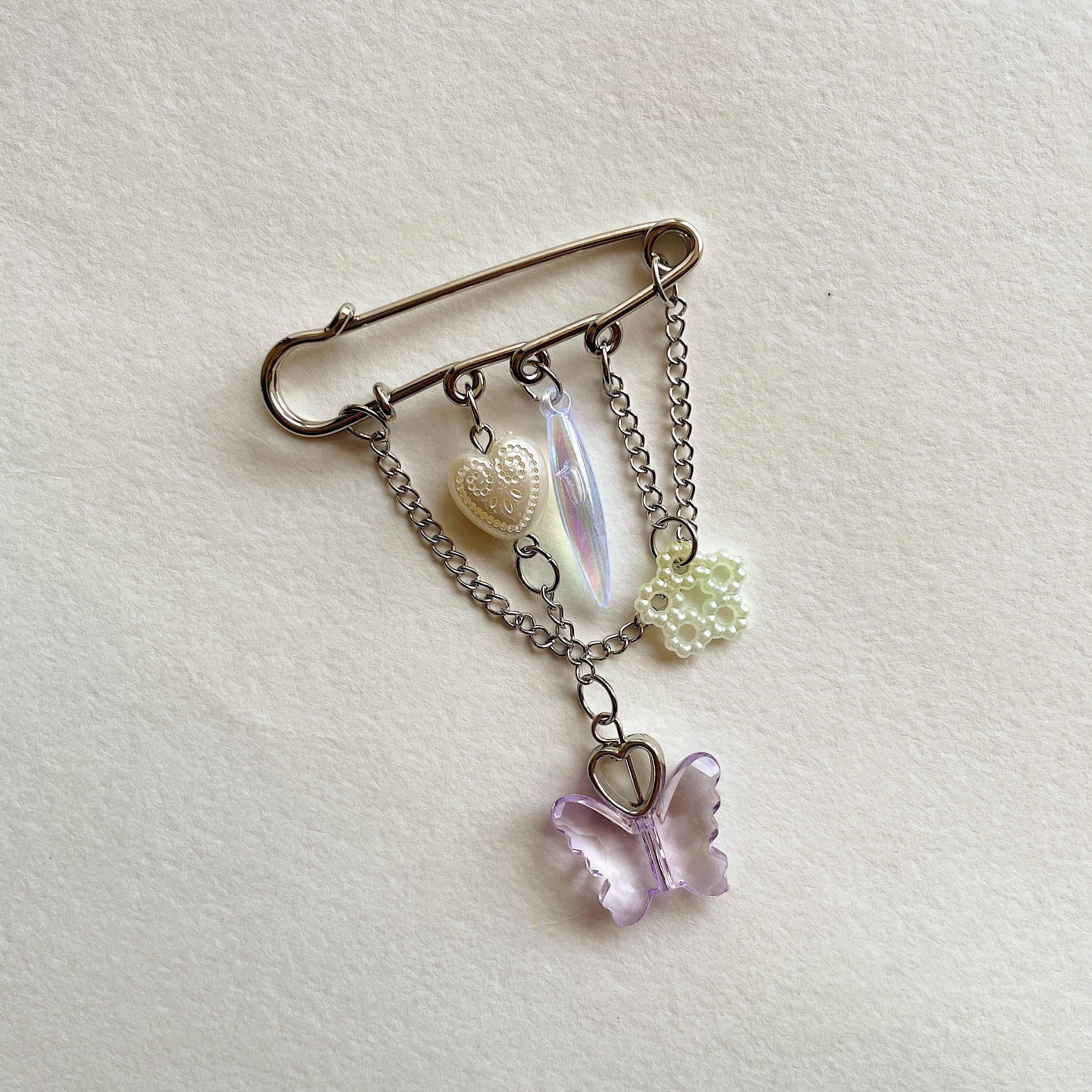 Brooch 03 ✨