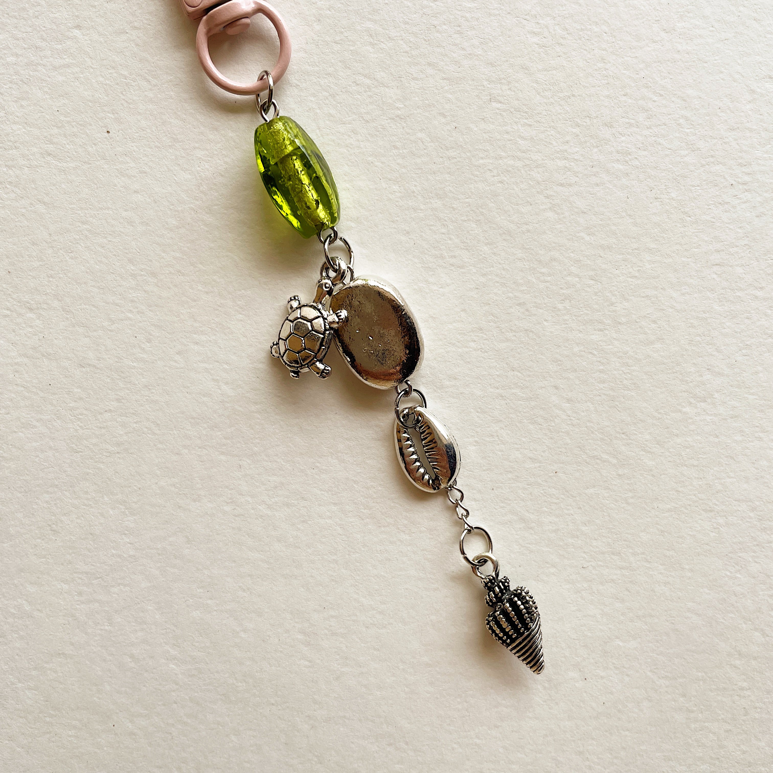 Coastal keychain 06 ✨
