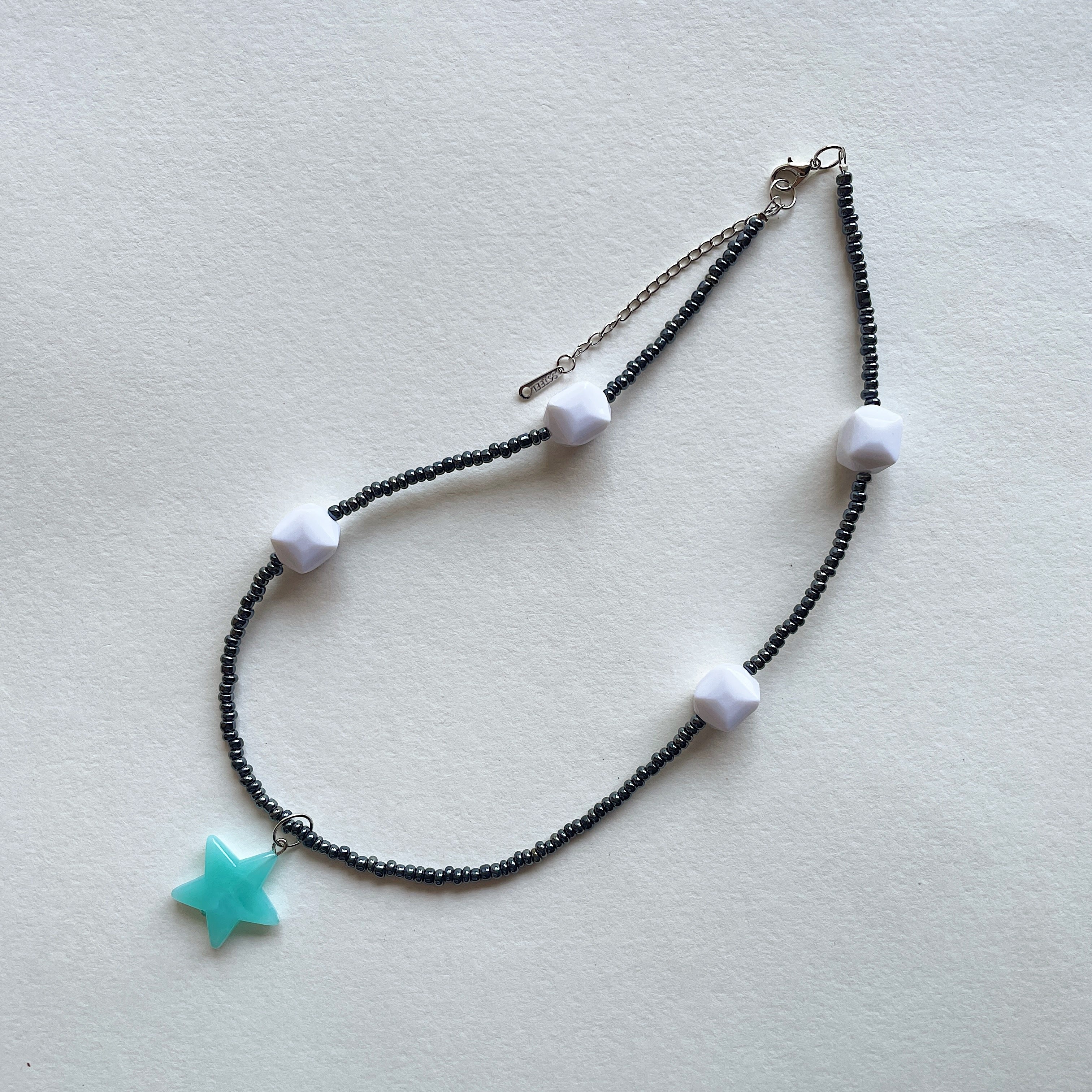 Cute star pendant necklace ✨