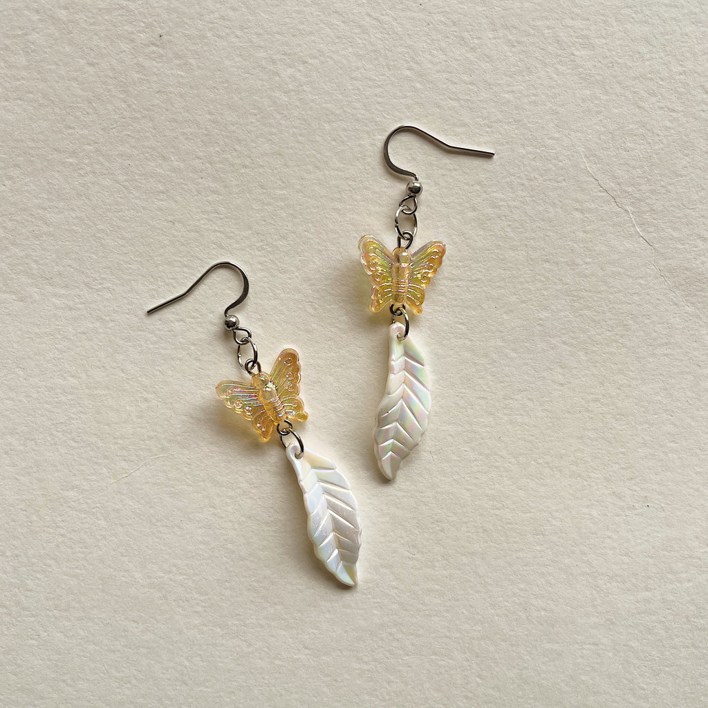 Holographic butterfly earrings ✨