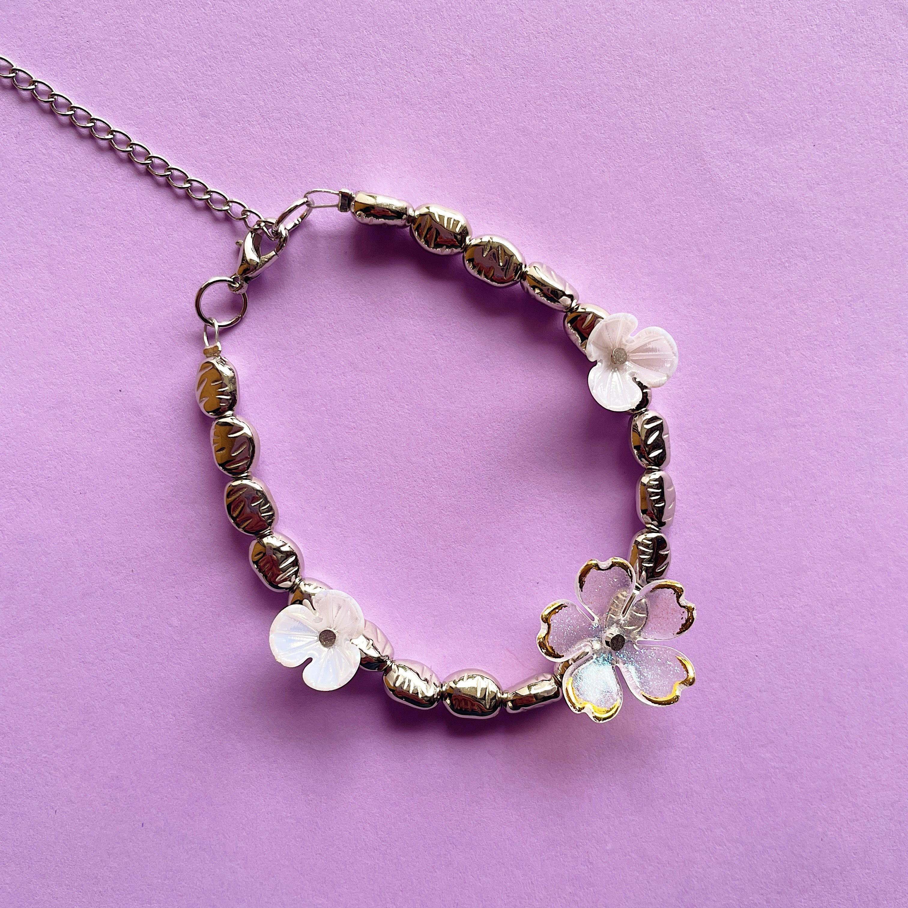 Metallic flowers bracelet ✨