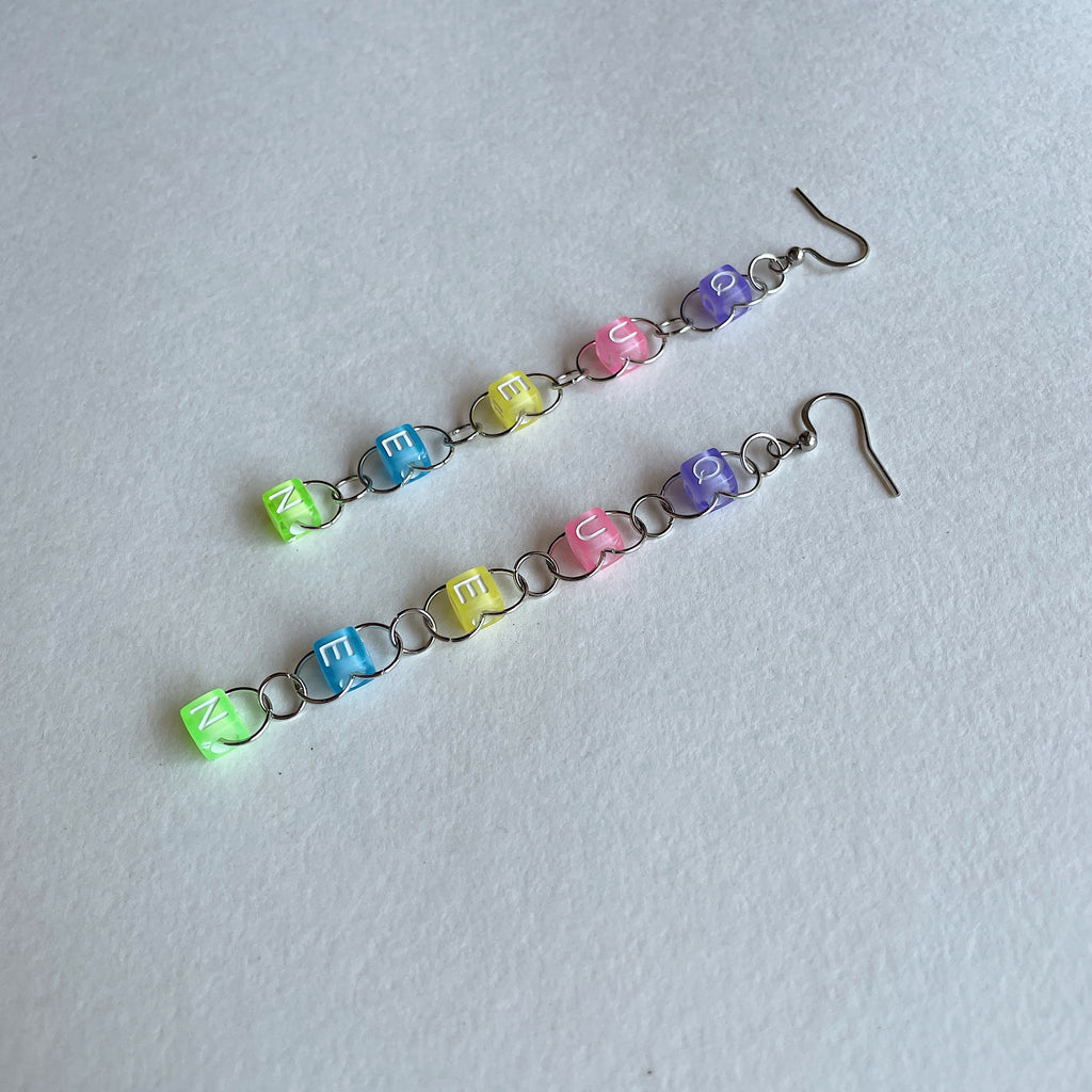 QUEEN 👑 beaded earrings ✨