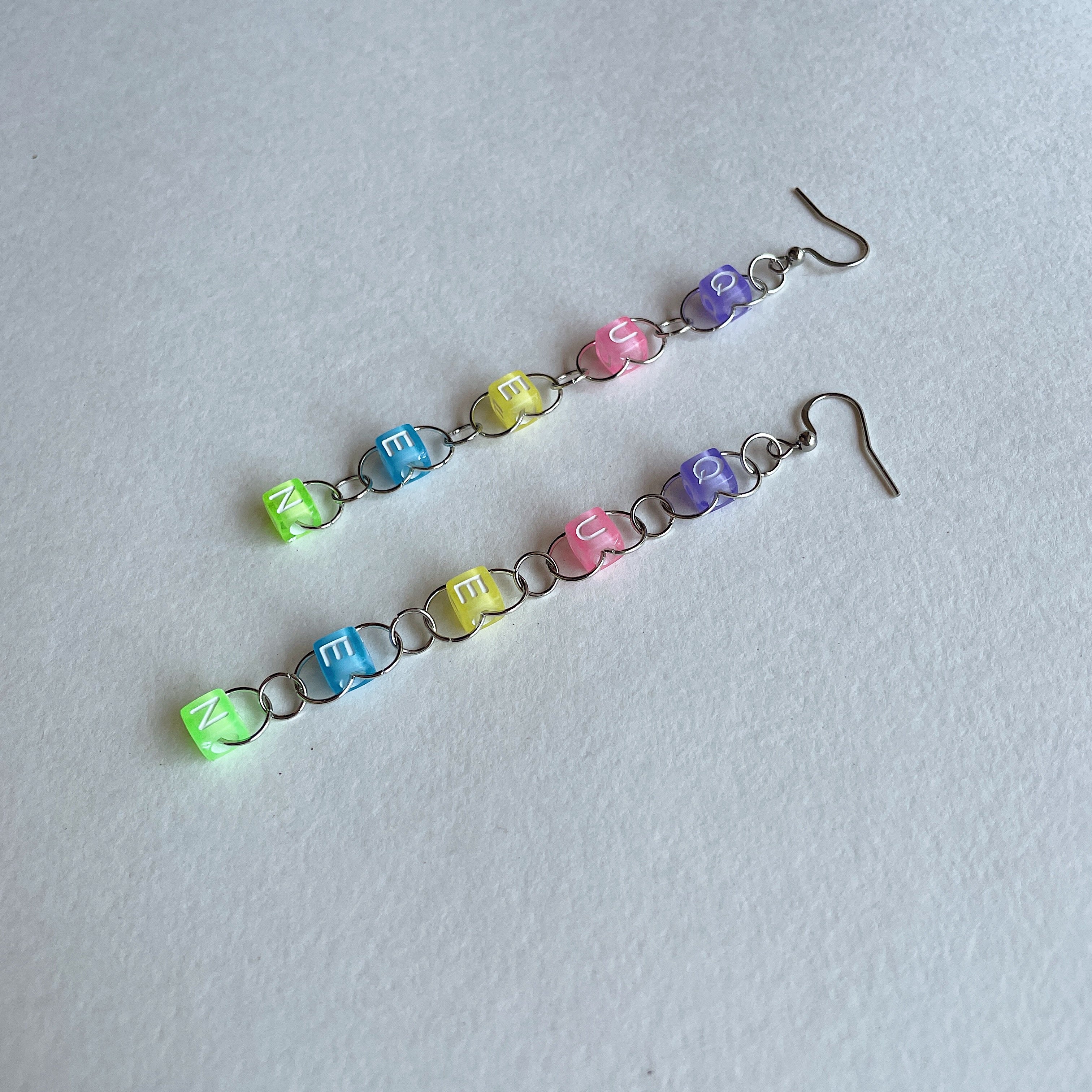 QUEEN 👑 beaded earrings ✨
