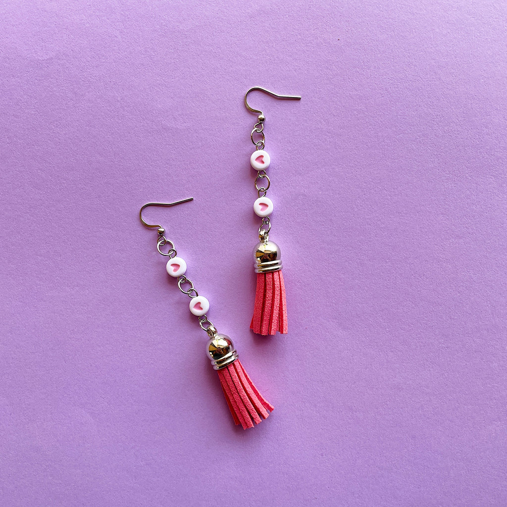 🩷🩷 + pink tassel earrings ✨