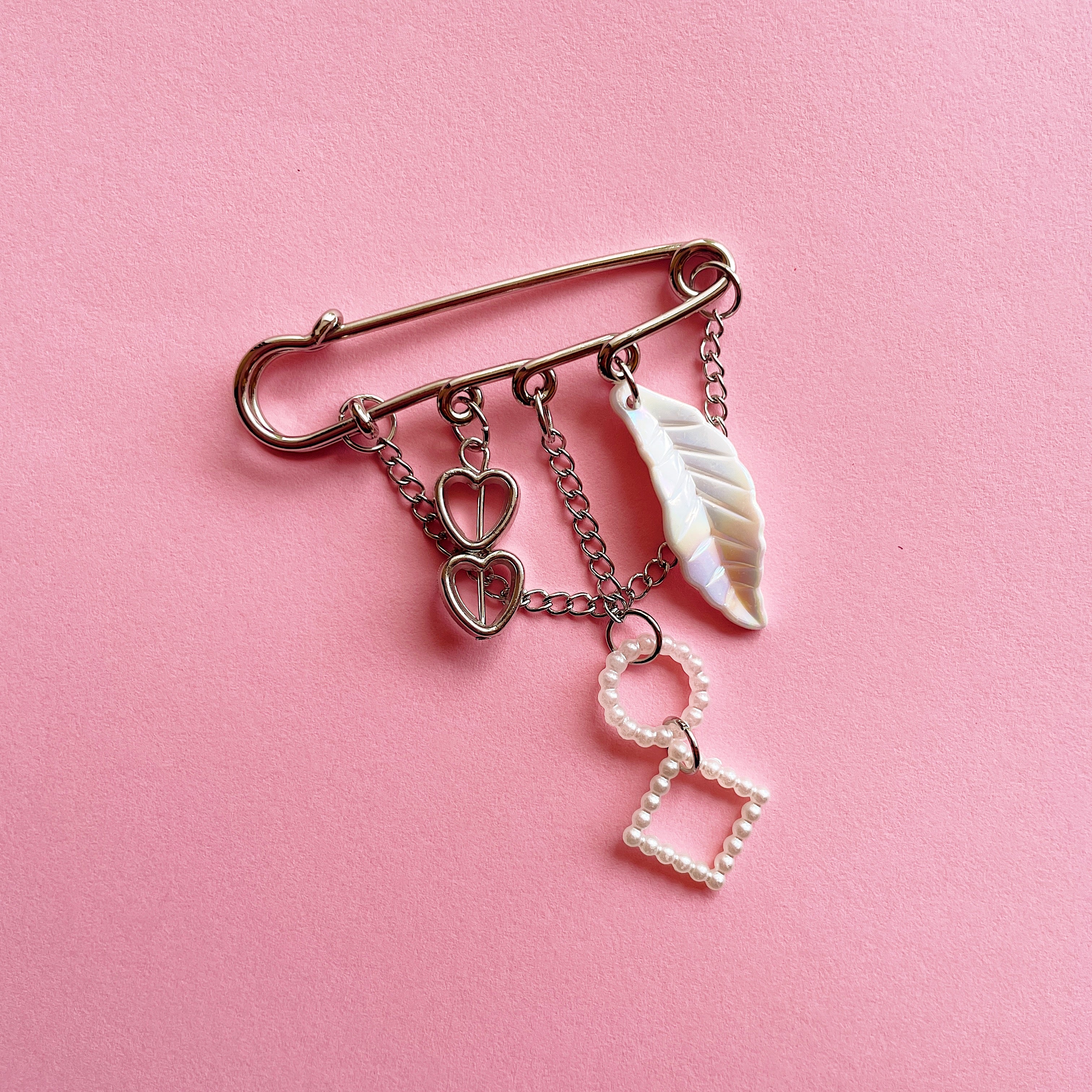 Brooch 05 ✨