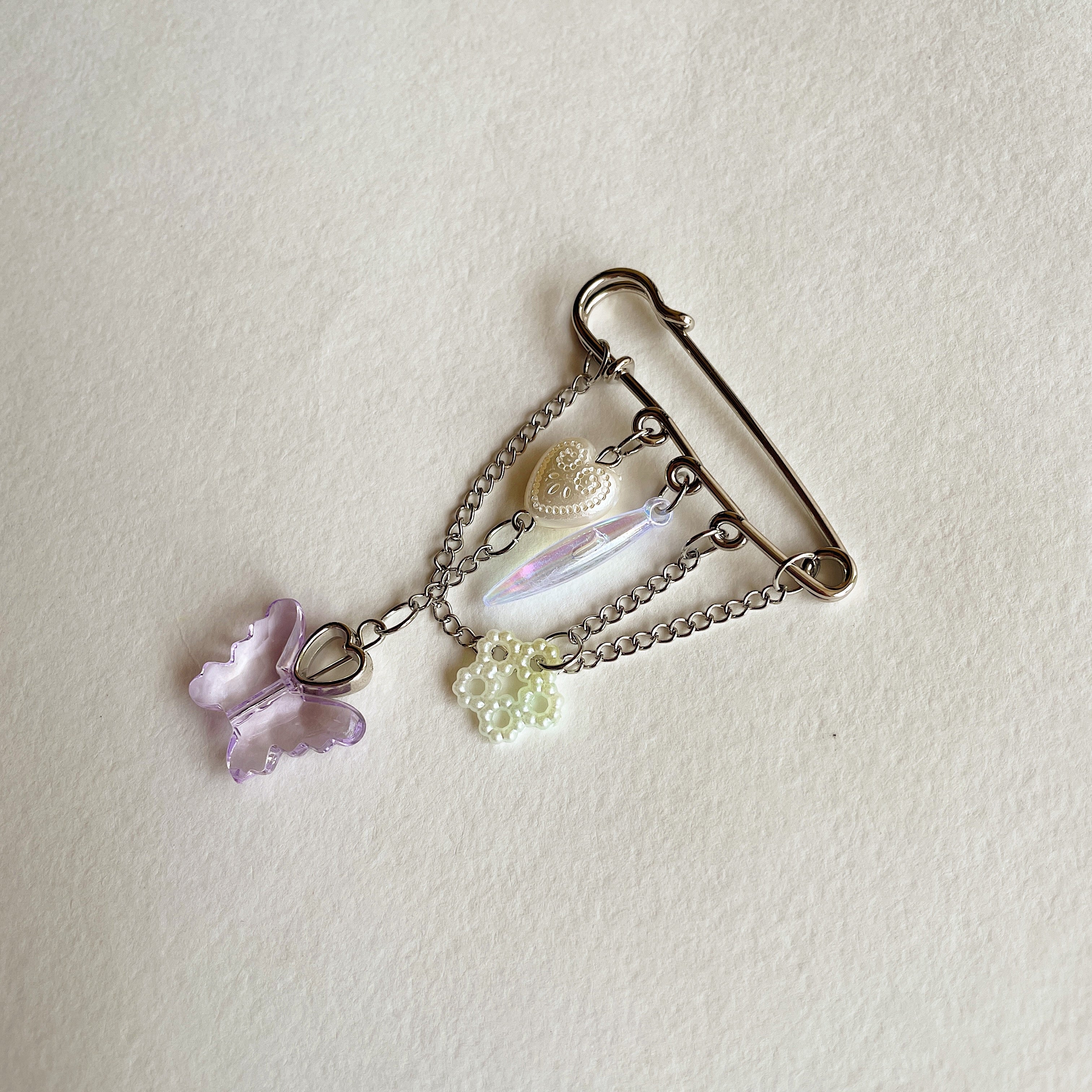 Brooch 03 ✨
