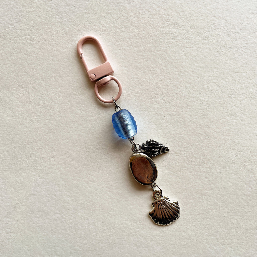 Coastal keychain 05 ✨