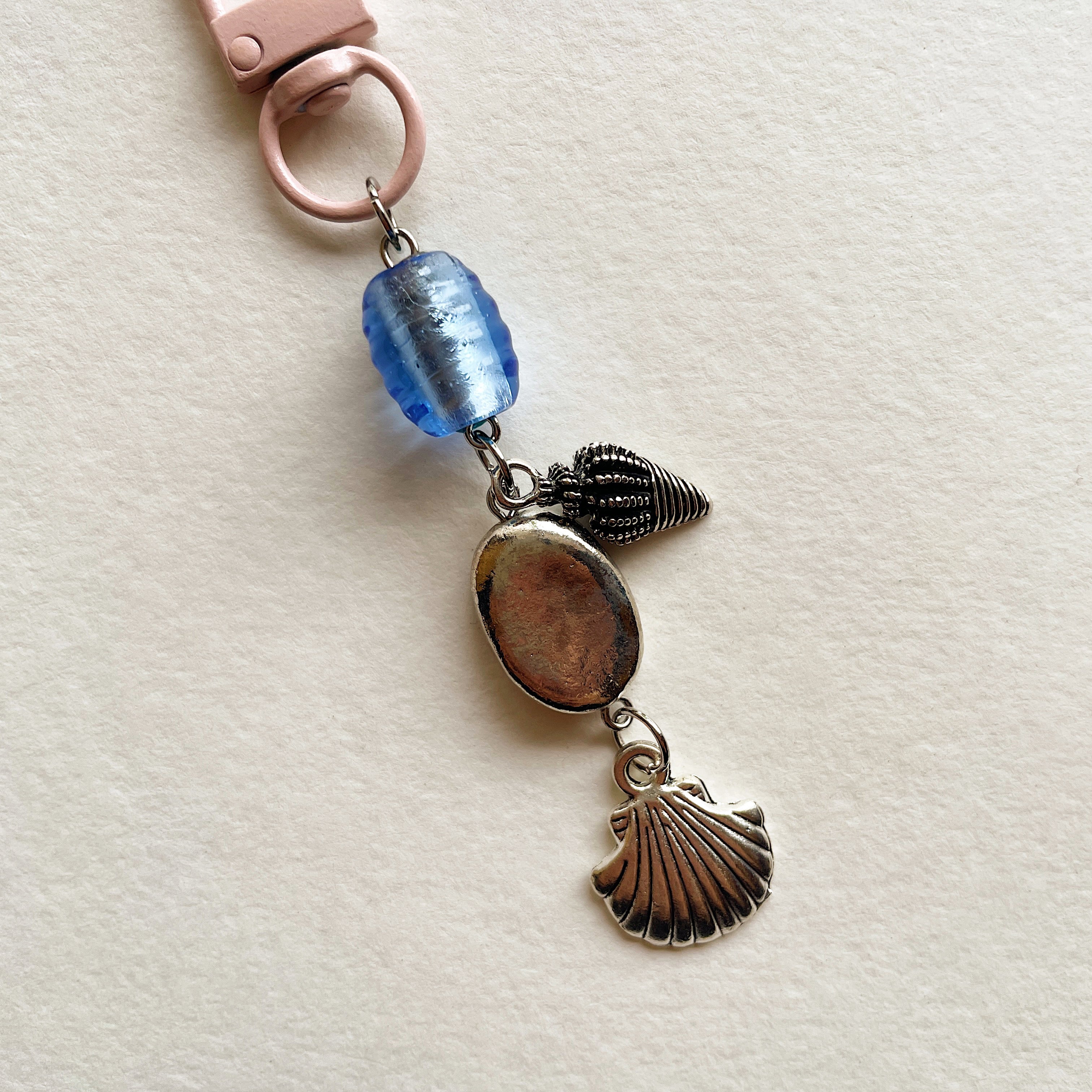Coastal keychain 05 ✨