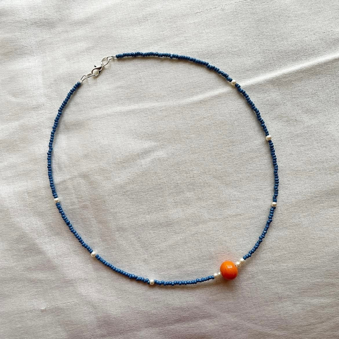Blueberry pearl + 🍊 beaded necklace ✨