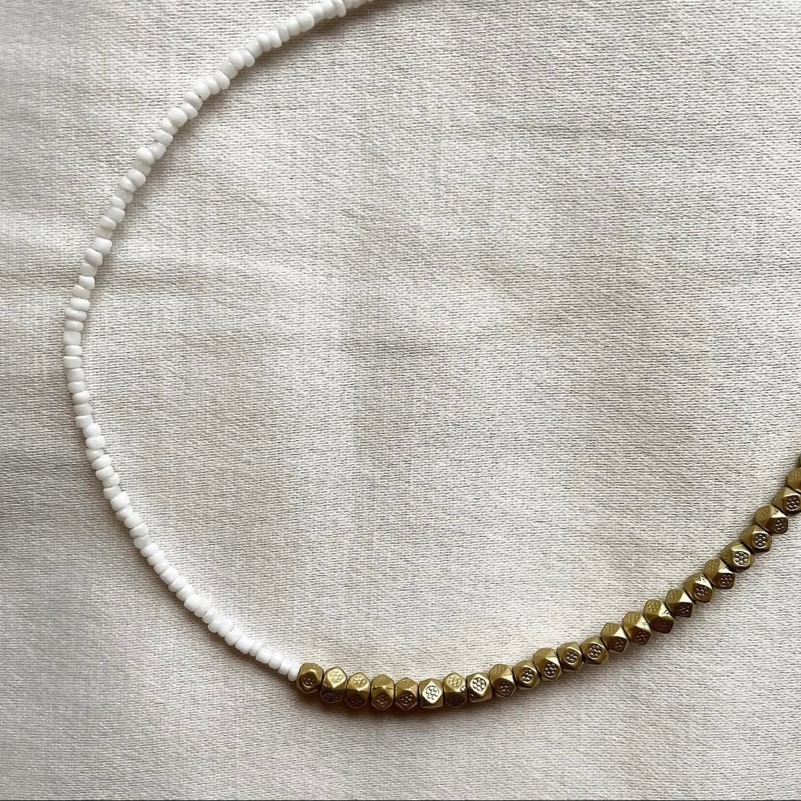 Half and half beaded necklace ✨