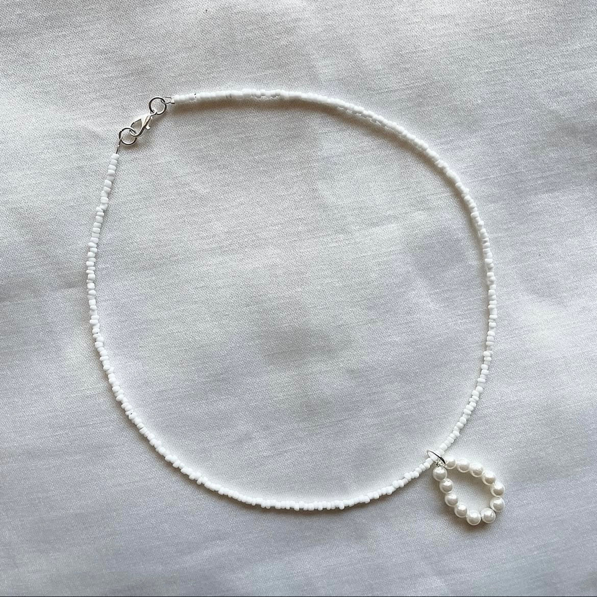 Pearl loop beaded necklace ✨