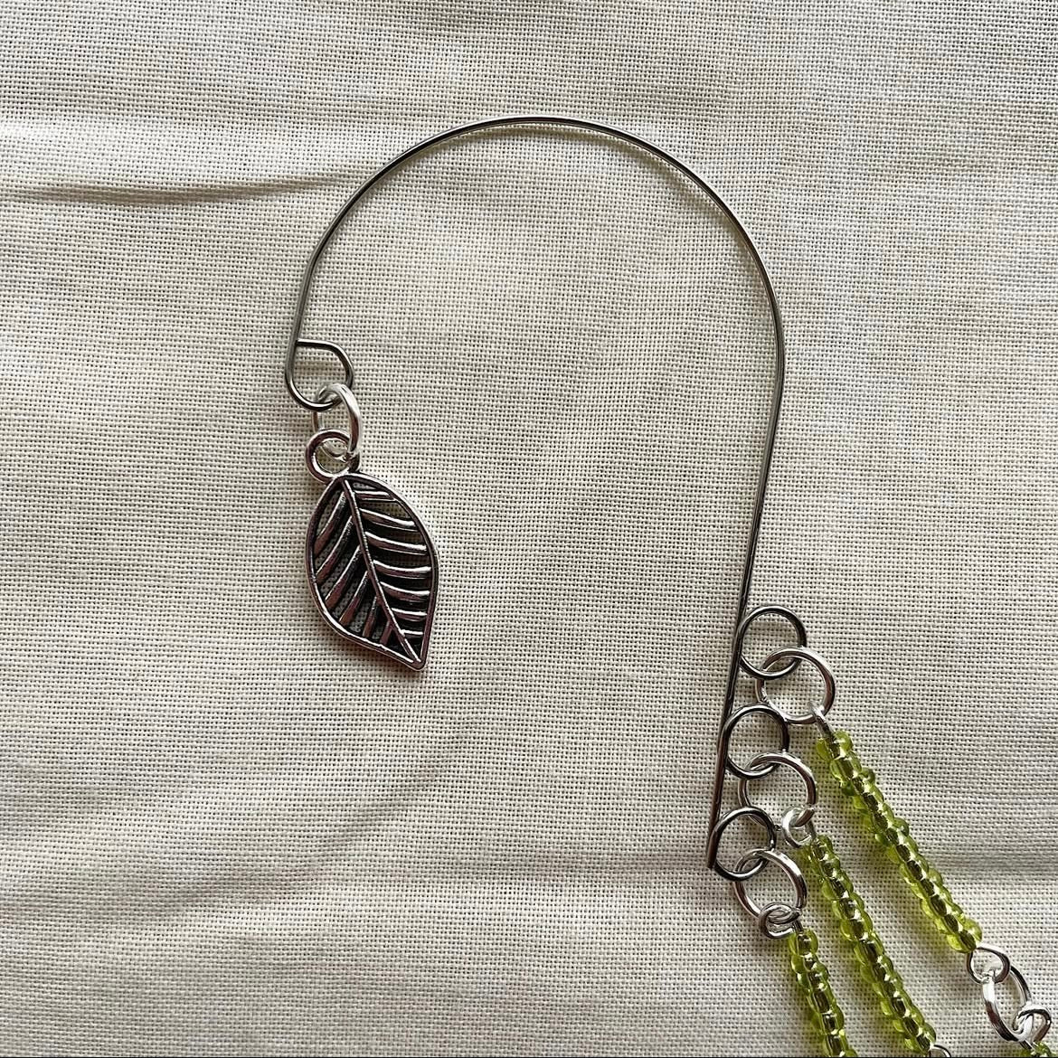 Fern beaded ear cuff ✨