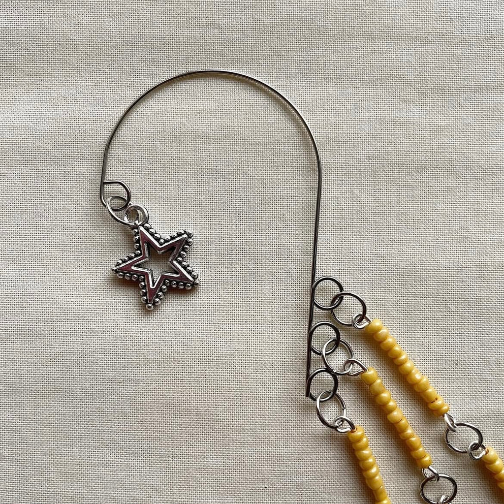 Yellow ⭐ beaded ear cuff ✨