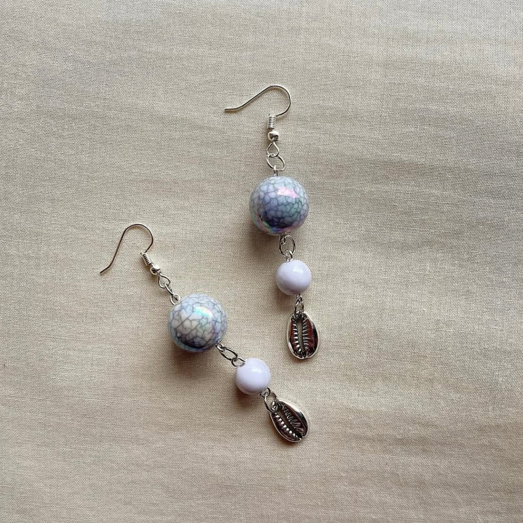 Shiny candy & cowrie beaded earrings ✨