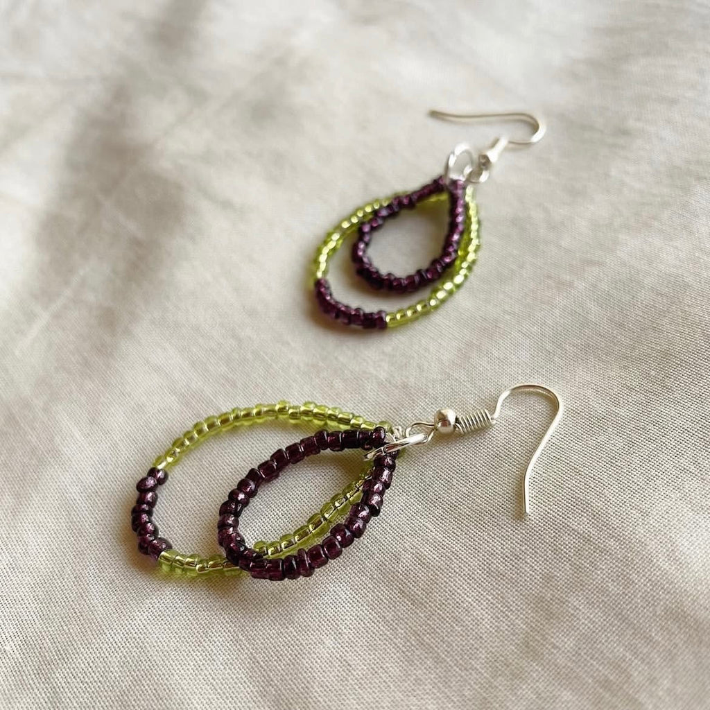 Fern & deep purple loop beaded earrings ✨