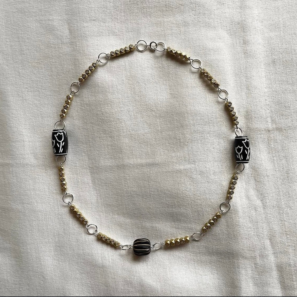Muted gold beaded necklace 01 ✨