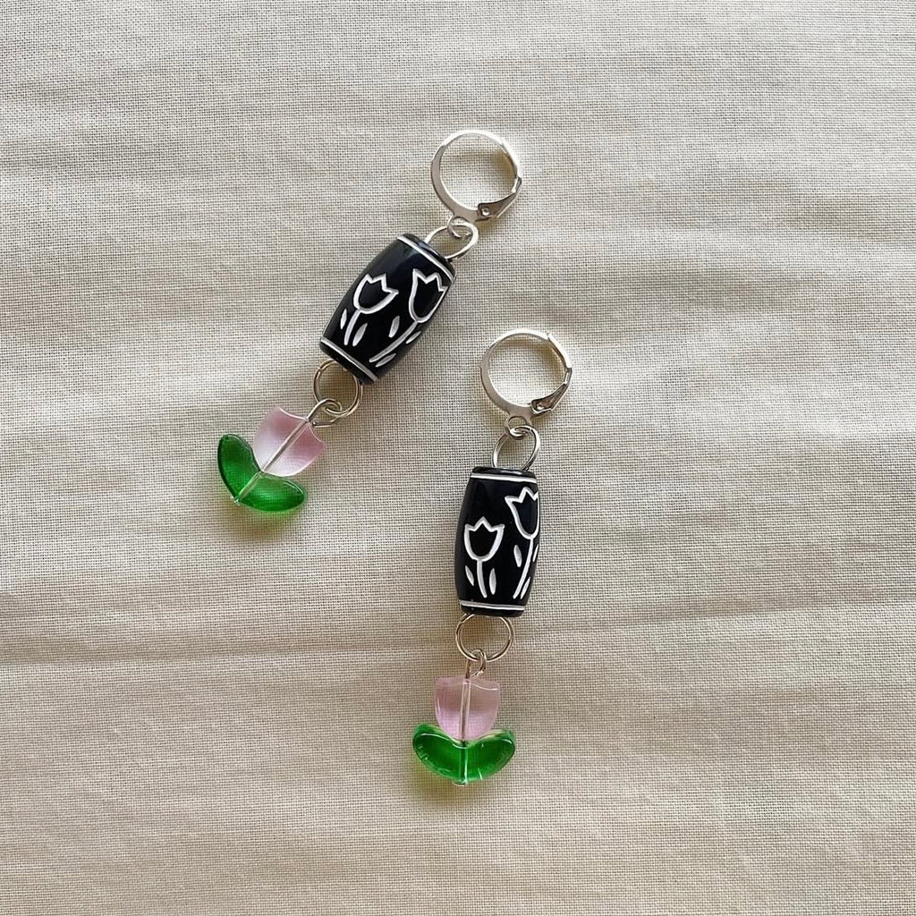 Double 🌷 beaded earrings ✨