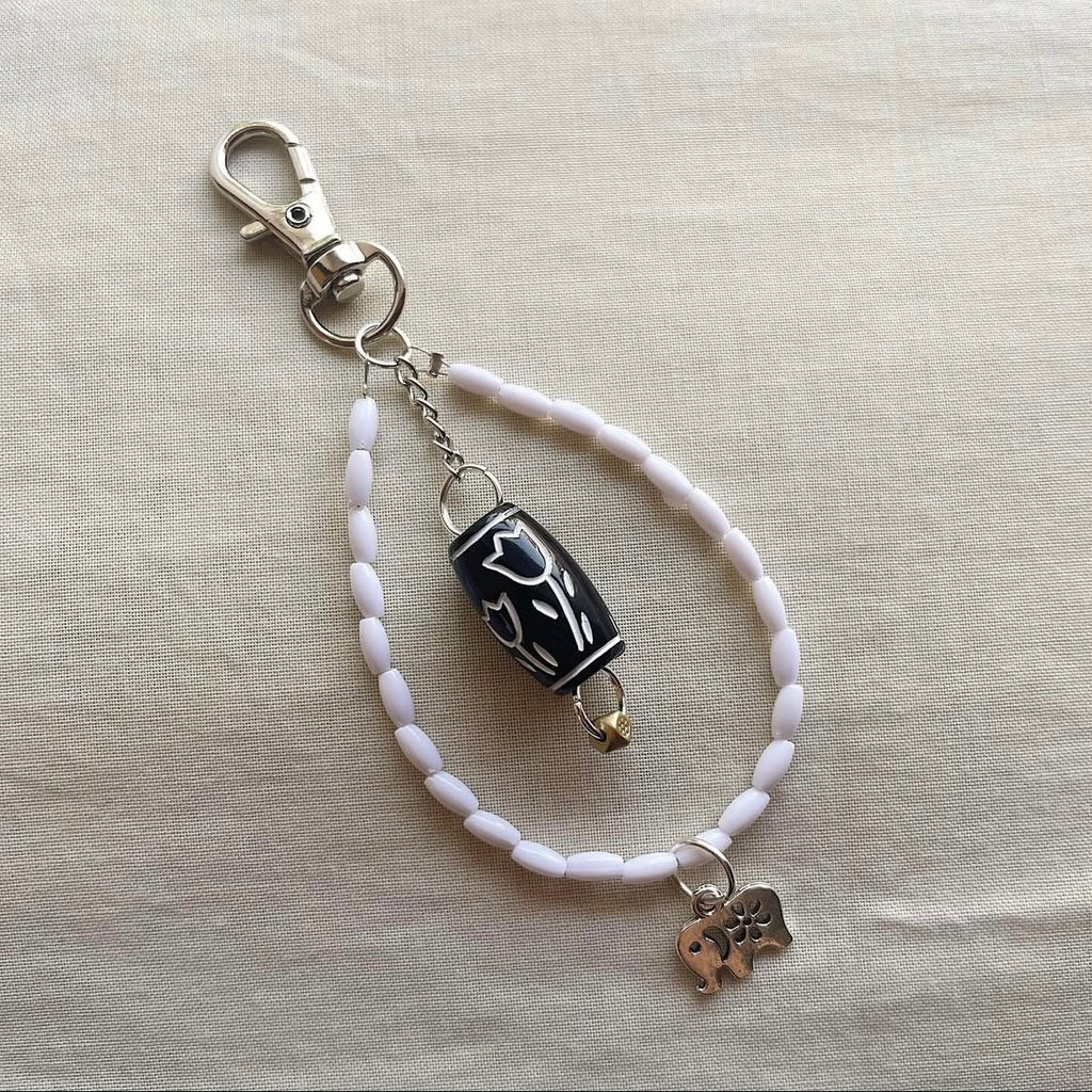 🍚🌷🐘 keychain ✨