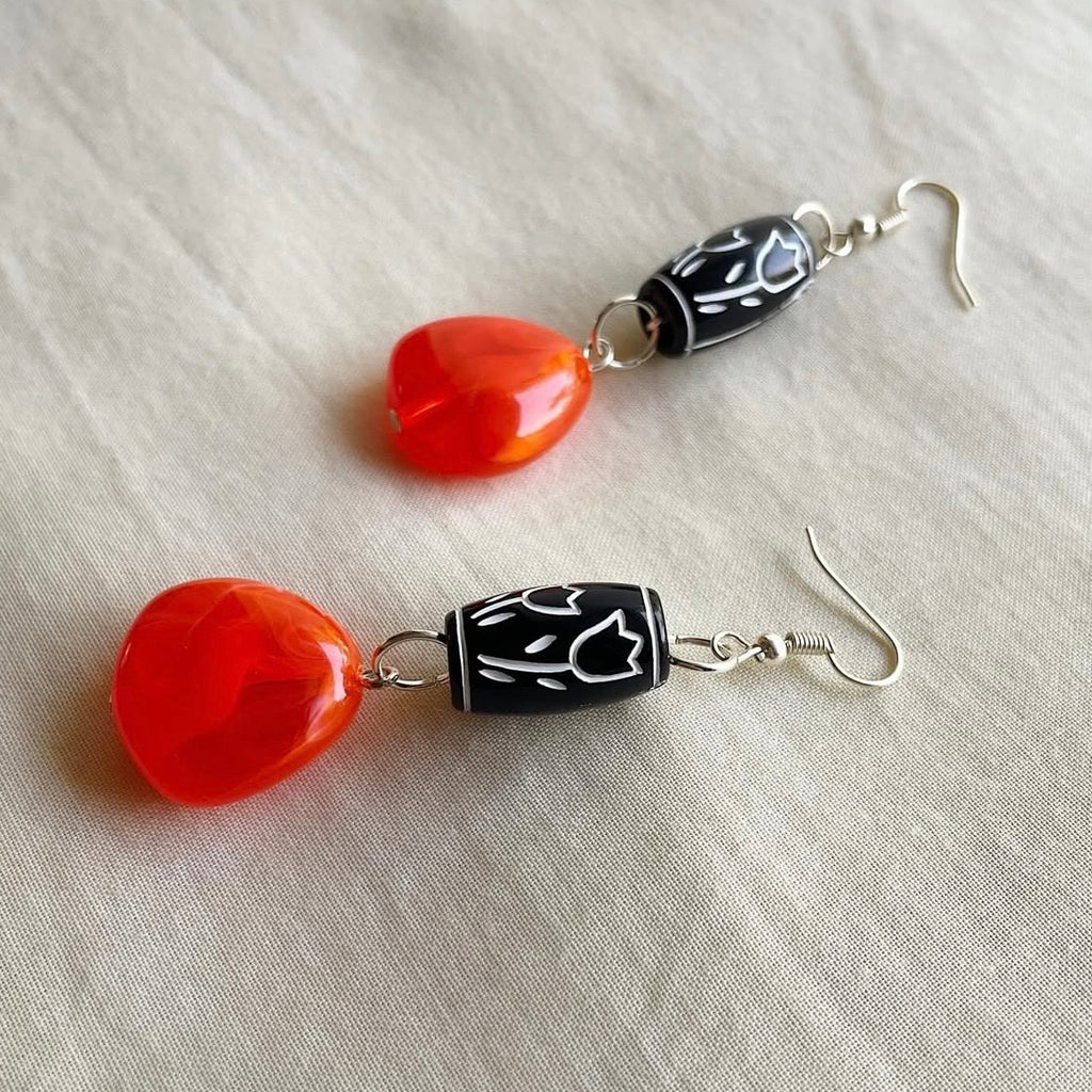 Orange 🌷beaded earrings ✨