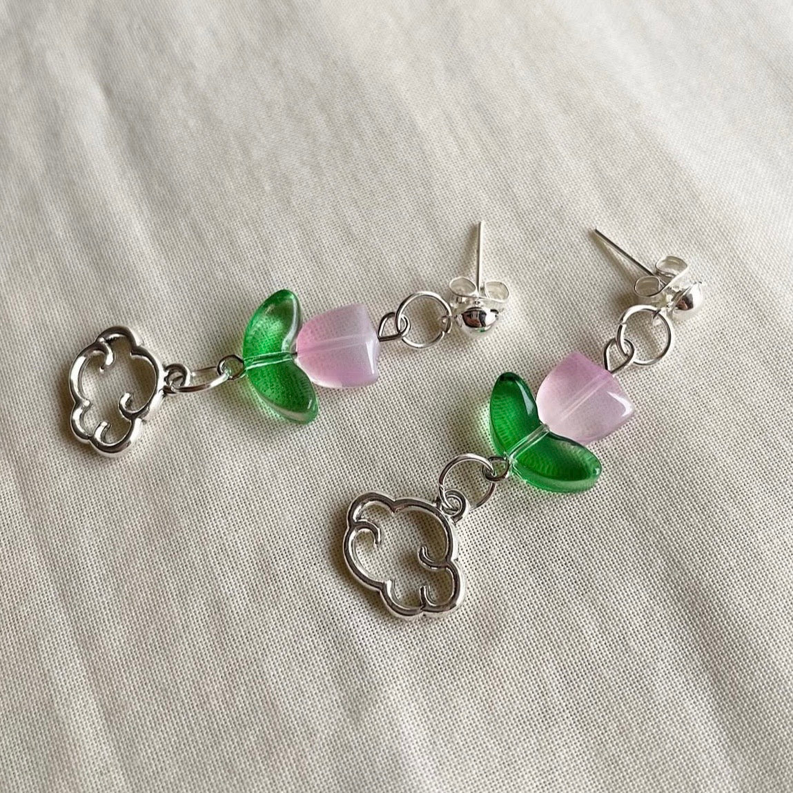 🌷☁️ beaded earrings ✨