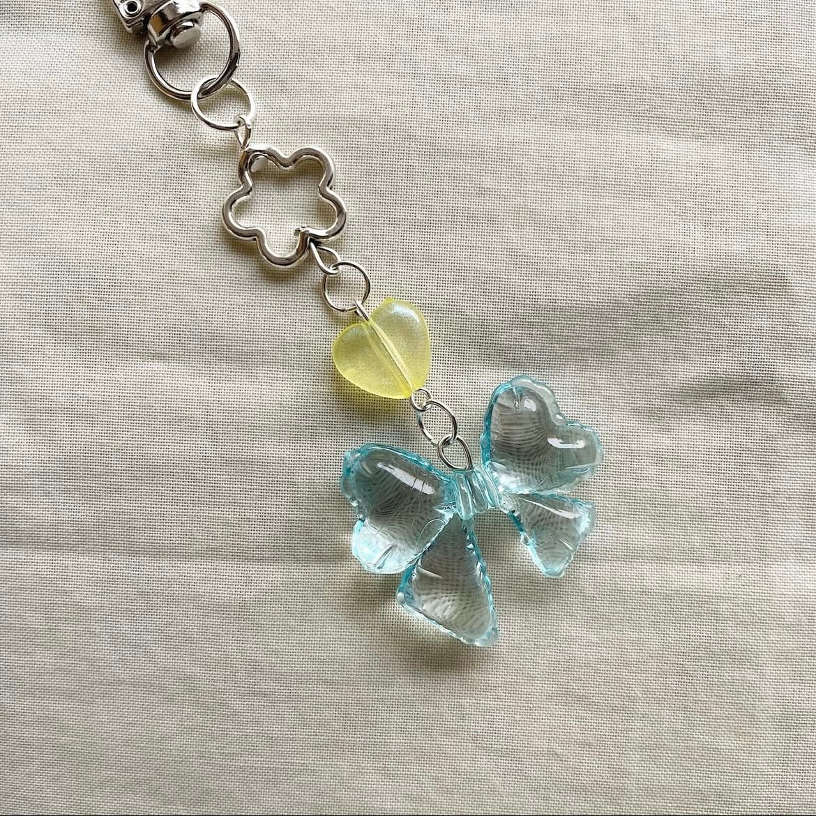 🌸💛🎀 keychain ✨