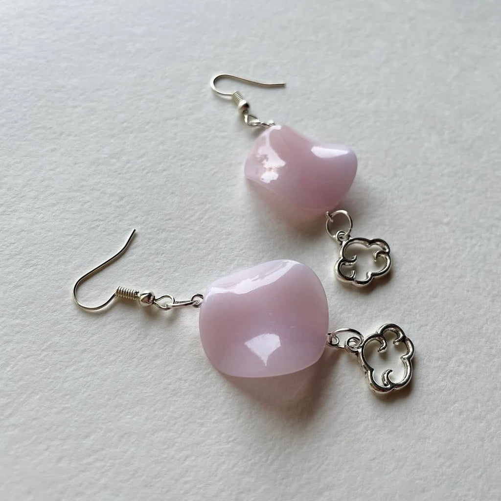 Rose petal ☁️ earrings ✨