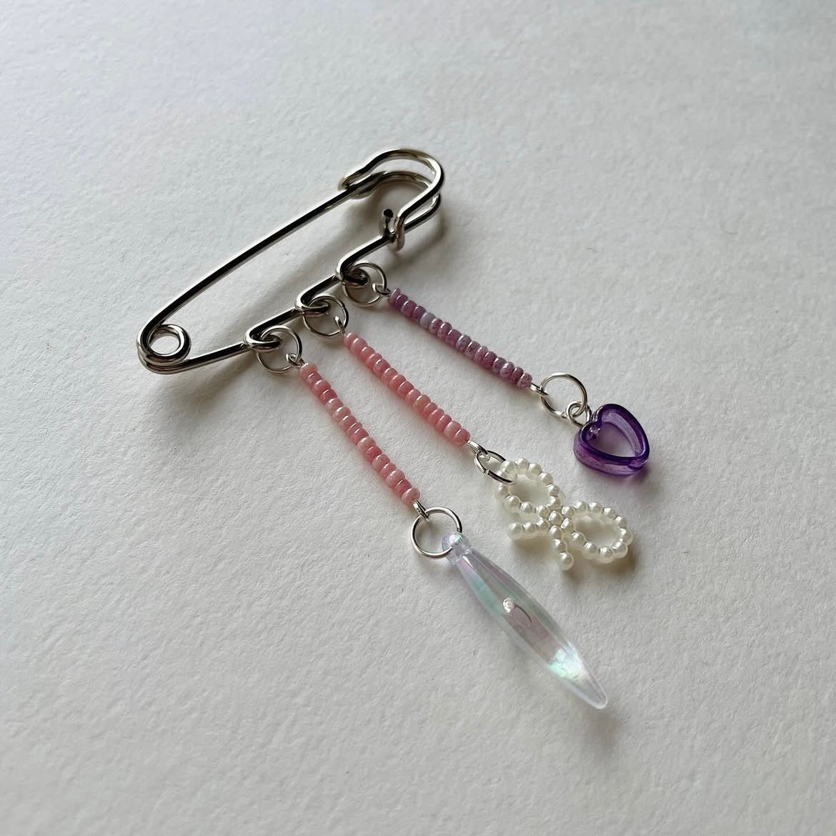 🎀 💜 brooch ✨