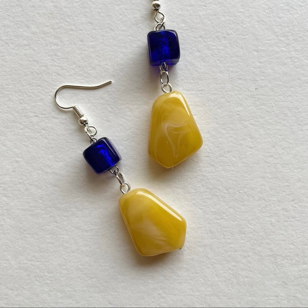 Mango dolly earrings ✨