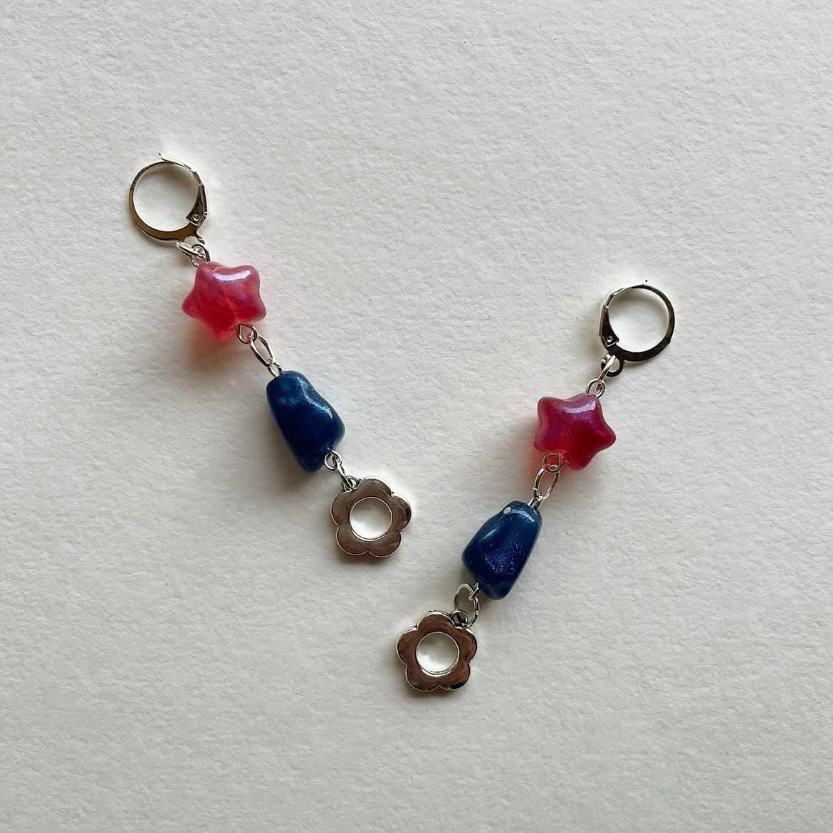 Pink stars + blue glitter + 🌸 earrings ✨