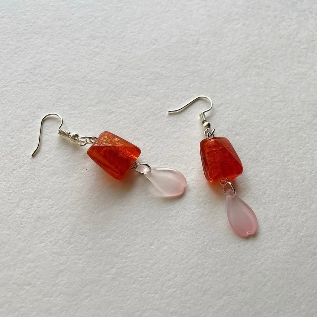 Tangerine + petal earrings ✨