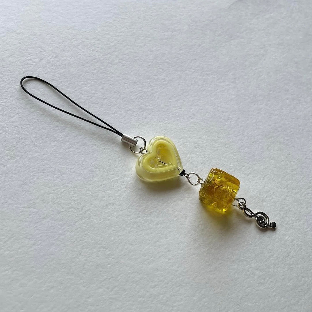 💛 phone/bag charm ✨✨