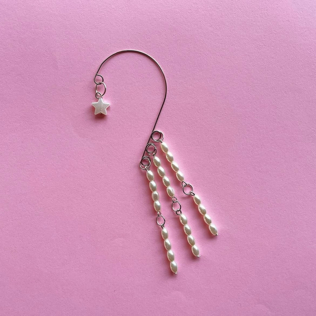 Oval pearls ⭐️ ear cuff ✨
