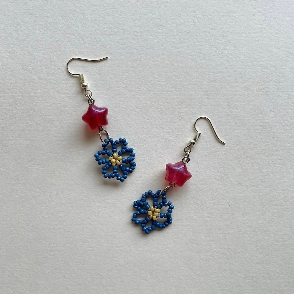 Handmade flower ⭐️ earrings ✨