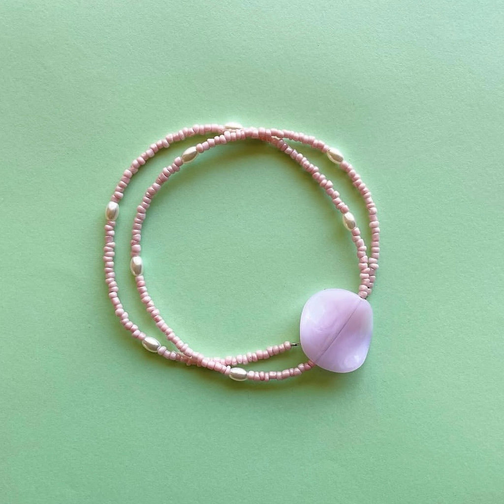 Rose petal pendant necklace ✨