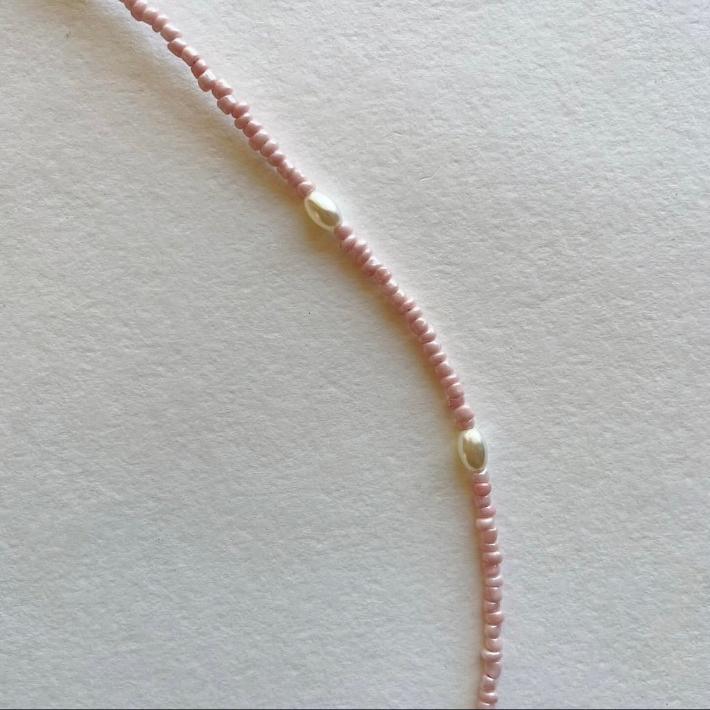 Rose petal pendant necklace ✨