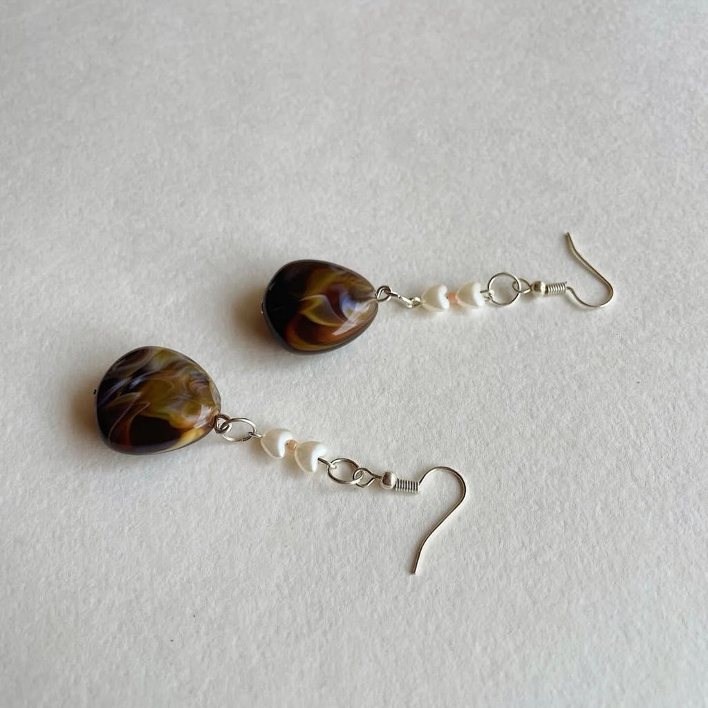 Cocoa 🤍🤍 beaded earrings ✨