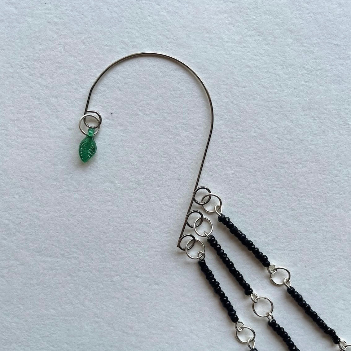 ⭐🩷🍃 beaded ear cuff ✨